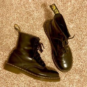 Authentic 1460 smooth Dr. Martens!